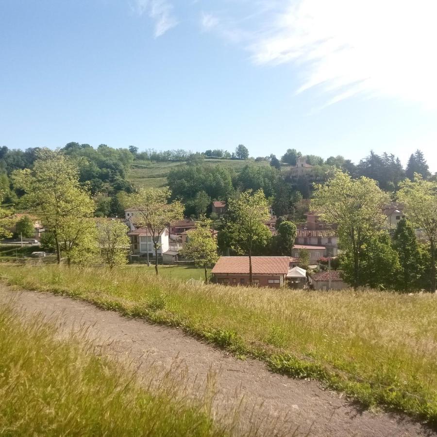 Casa Appartamento Vacanze La Fermata Delle Rondini Castello di Annone 외부 사진