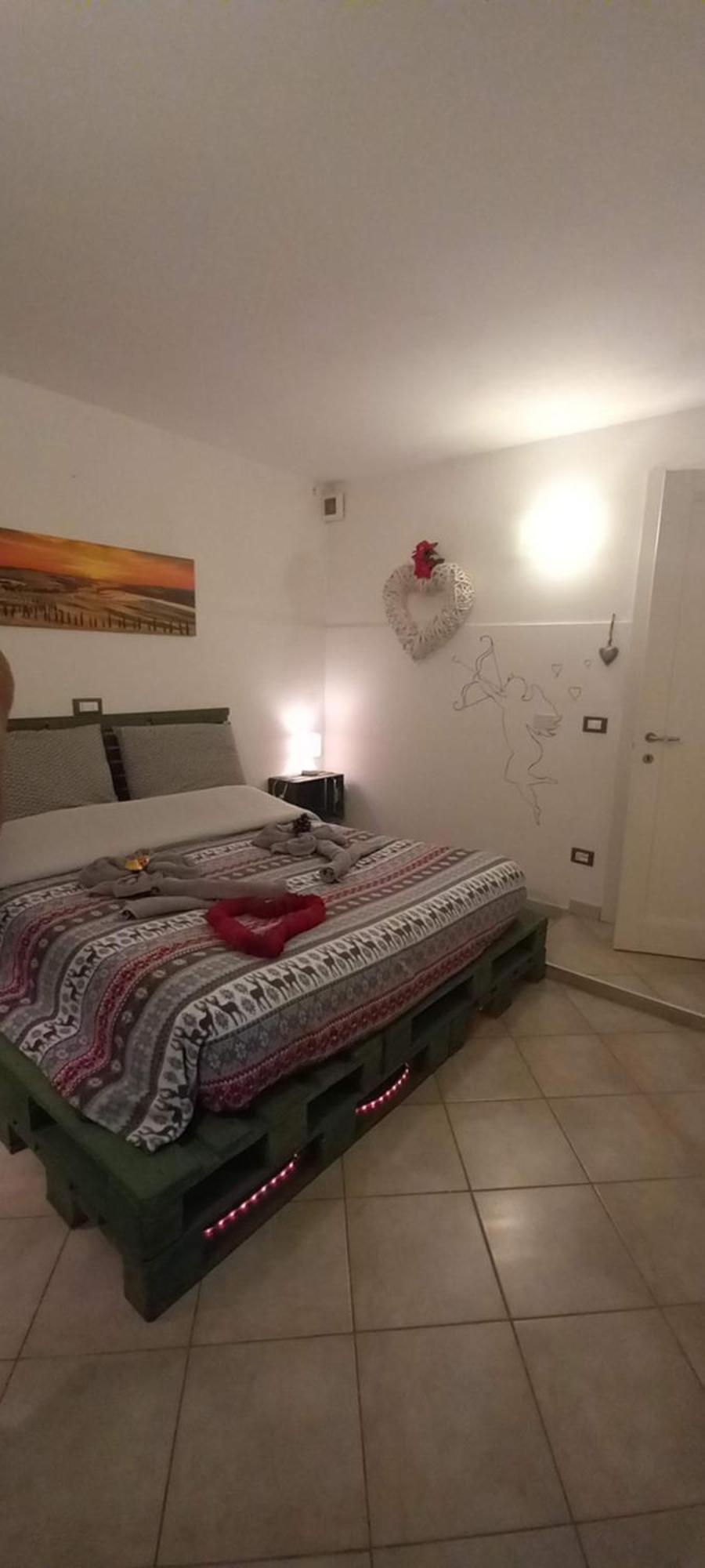 Casa Appartamento Vacanze La Fermata Delle Rondini Castello di Annone 외부 사진