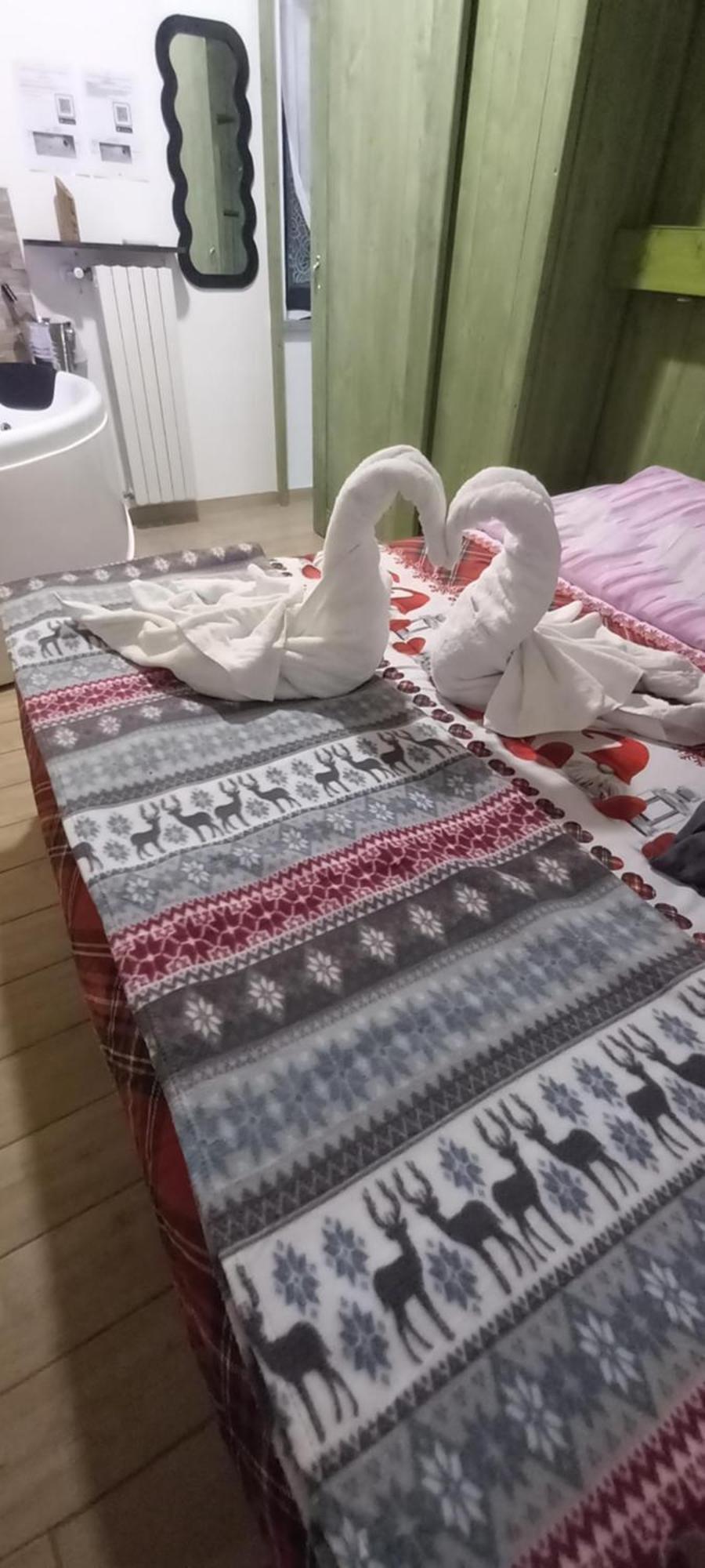 Casa Appartamento Vacanze La Fermata Delle Rondini Castello di Annone 외부 사진