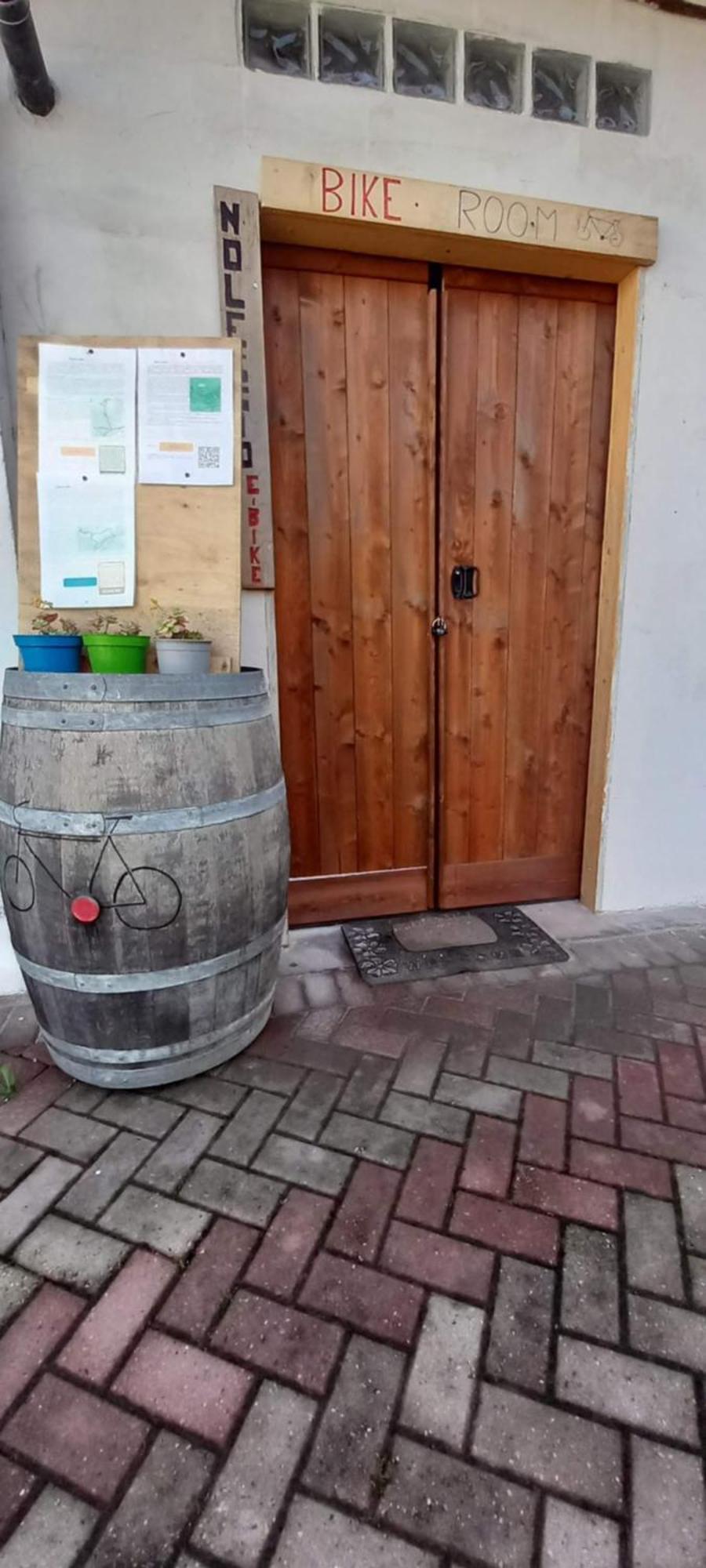 Casa Appartamento Vacanze La Fermata Delle Rondini Castello di Annone 외부 사진